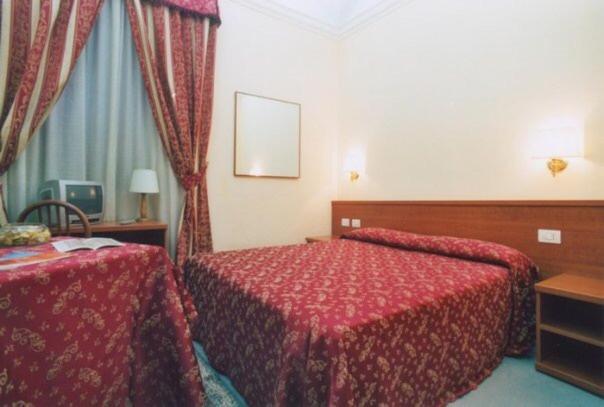 Hotel Caput Mundi Rom Exterior foto